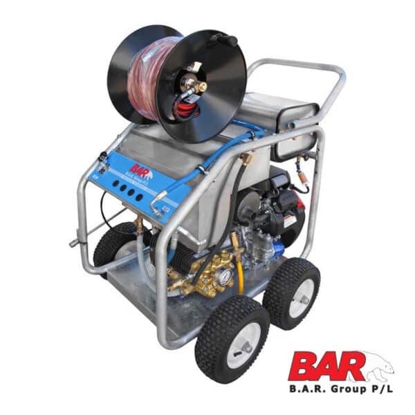 Bar roofers rig with hose reel